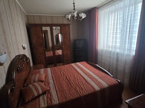 Сдам 3 ком квартиру Длительно Черноморск