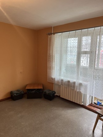 Оренда 1 кімнатної квартири на Мікрорайоні . - фото 1