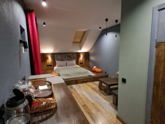 Здам квартира студія без кухні плата помісячно Каменец-Подольский