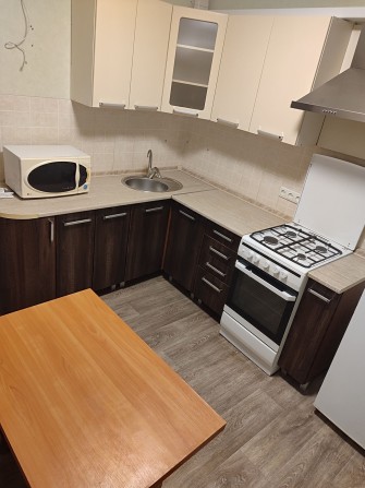 Сдается 3-х комн квартира в центре города - фото 1