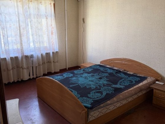 Сдам квартиру на длительный срок по Свободе Славянск