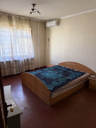 Сдам квартиру на длительный срок по Свободе - фото 1