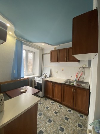 Сдам 1-комнатную квартиру Центр - фото 1