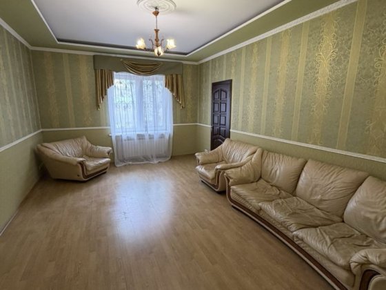 Оренда 5 кімнатної квартири в Центрі міста ,з автономним опаленням ! Слов'янськ