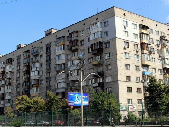 Продам 3 кімнатну квартиру. Швидкісний трамвай. Борщагівська вул. 117/125 Київ