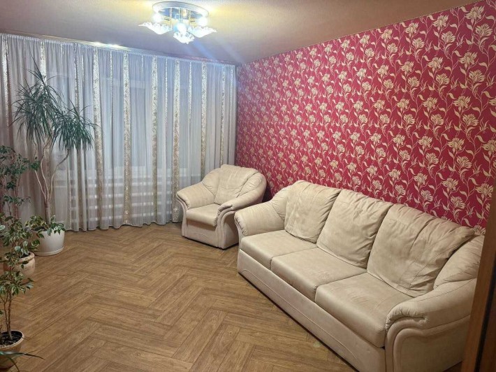 Здам 3-кімнатну квартиру м-н Хімік - фото 1