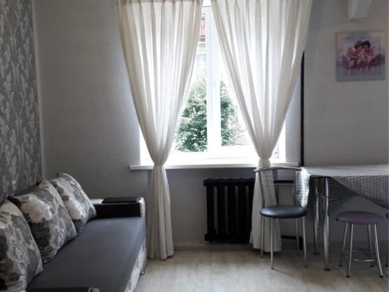 Оренда 2к/квартири з ремонтом ,в самому Центрі міста !Поверх 2/5 Слов'янськ