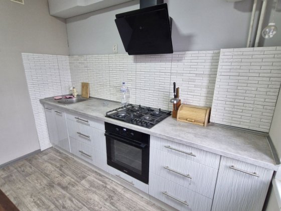 Сдается 3к квартира м-н Химик.