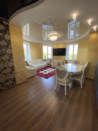 Власник!Оренда 1к.кв.55кв.м Озерна біля лісу! - фото 1