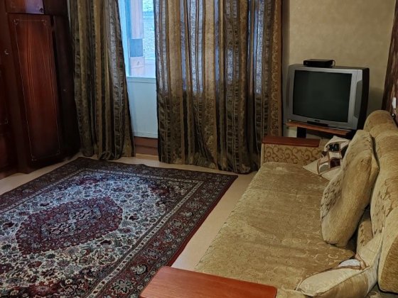 Квартира 1-кімнатна центр, Пенсійний фонд , від власника. Хмельницкий