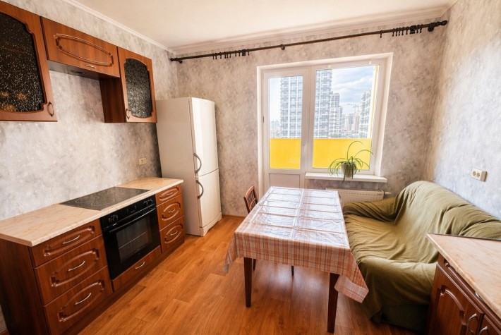 Продаж 1-кімнатної квартири 48.70м2 в ЖК Кристер 
Град Виноградар 
вул. Сергія Данченка, 3 - фото 1