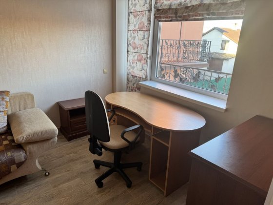 Здам однокімнатну частину будинку Гречани Ближні / зупинка Паркова Хмельницкий