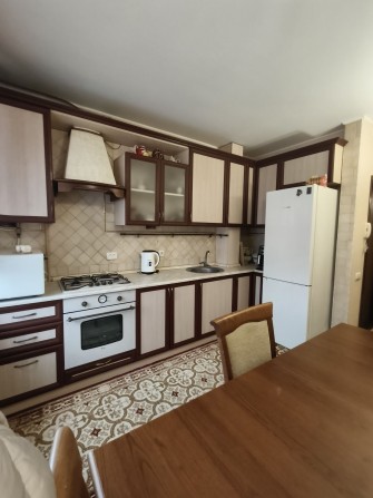 Затишна 3к квартира в центрі - фото 1