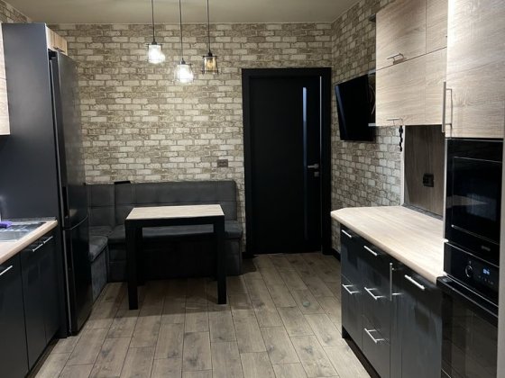 Здам 2к квартиру на Озерній Хмельницький