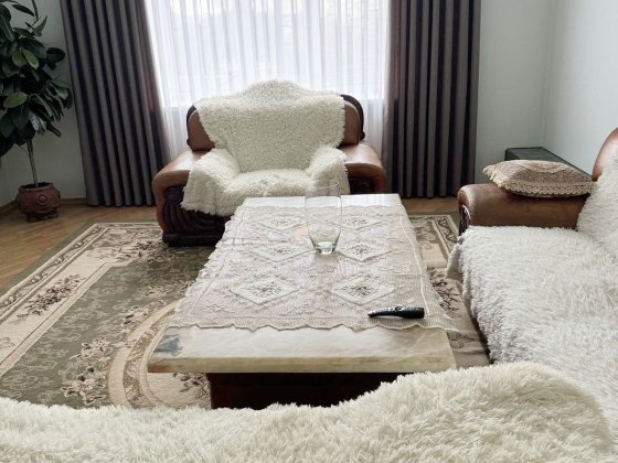 Здається простора 3к квартира (110м²) в центрі міста – вул. Свободи Хмельницкий