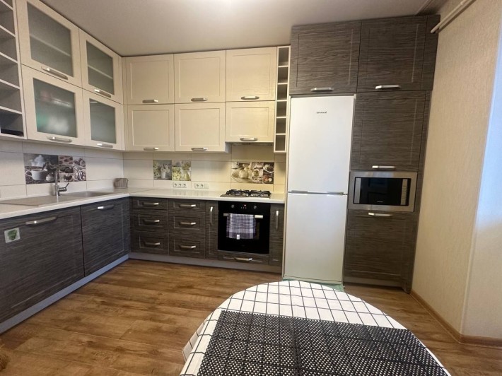 Оренда 1,5 квартира Виставка - фото 1