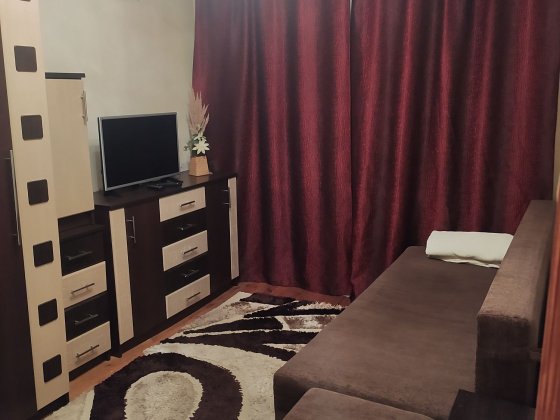 Здам  2 к квартиру  біля Кварталу Власник  Центр Хмельницький