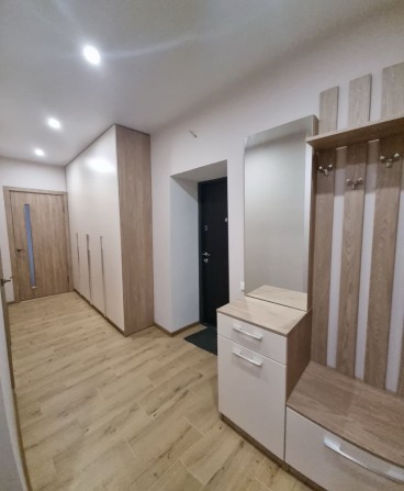 1кім Новобудова Зарічанська Гардеробна всі меблі і техніка - фото 1