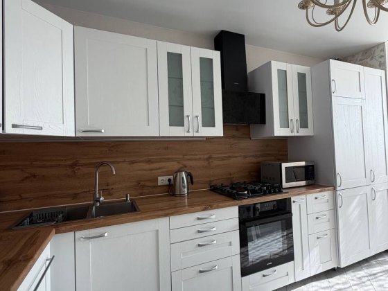 Оренда 2 кімнатної Актуальної квартири Озерна Хмельницкий