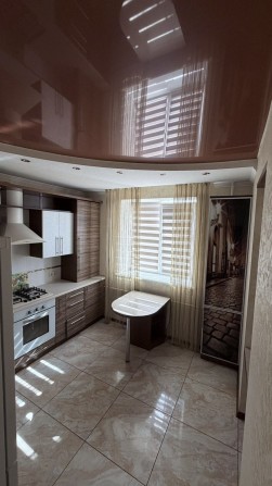 Однокімнатна квартира. Присутній торг - фото 1