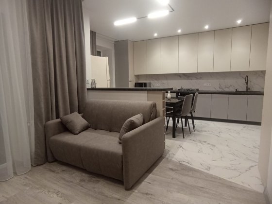 Здам в оренду квартиру Зміїнець