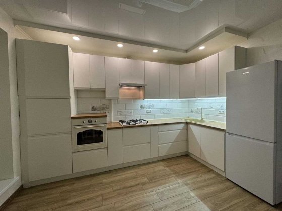 Здається в оренду 1-кімнатна квартира повністю укомплектована. Криховцы