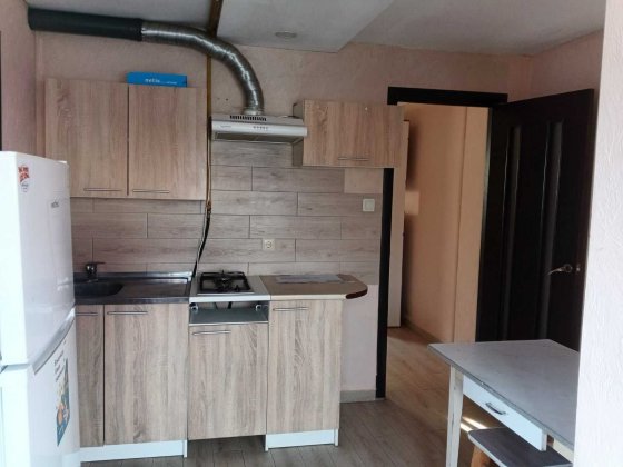 Однокімнатна квартира на довгострокову аренду у центрі села Гатне Гатное