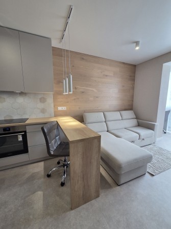 Оренда 1-кімнатної квартири ЖК "Кришталеві джерела " вул. Метрологічна 21 - фото 1