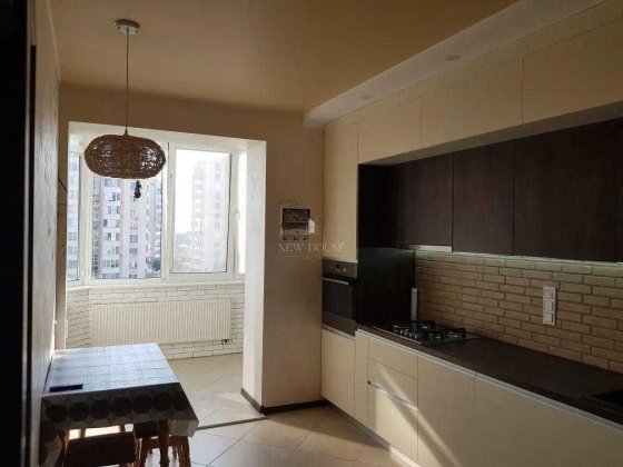 Оренда 1-кімнатної квартири в ЖК Петрівський квартал Святопетровское