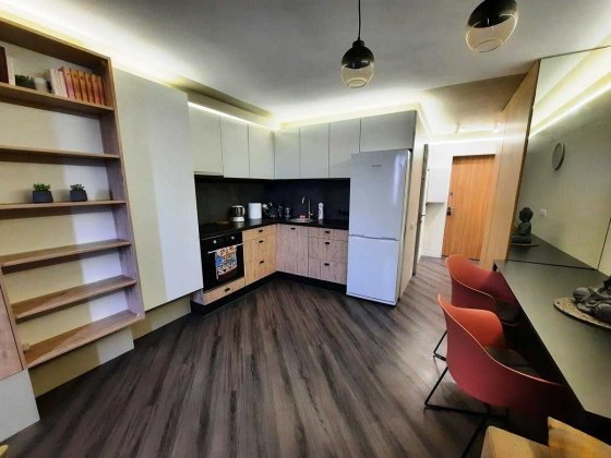 Оренда Чайки, безперебійна електрика DEYE, сучасний ремонт Чайки