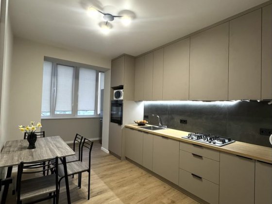 Довгострокова оренда 2 км квартири від власника в Солонці Солонка