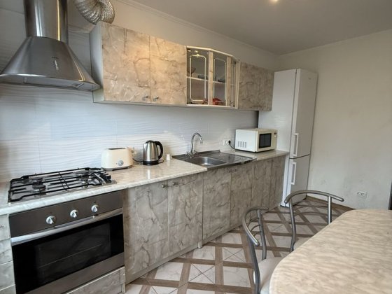 Оренда 4кім квартири вул. Патона р-н Виговського Скнилів