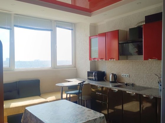 ЖК Радужный , Небесная сотня . Духовка, микроволновка Лиманка