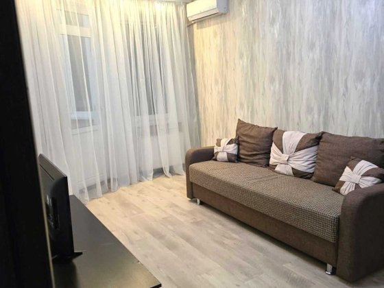 Сдам 1 комнатную квартиру ЖК Радужный, свежий ремонт! Лиманка