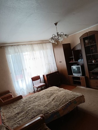 Здаю в оренду 1кім квартиру в центрі - фото 1