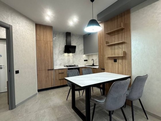 Оренда Жк КОМПАС 1 кім + кухня студія Кельменці