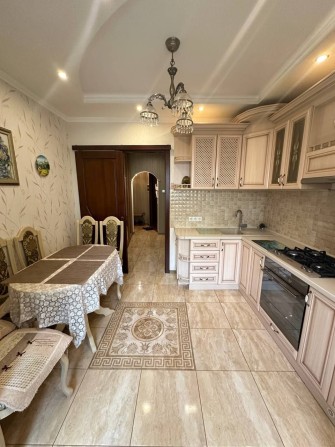 Здам трикімнатну квартиру по Василя Стуса - фото 1