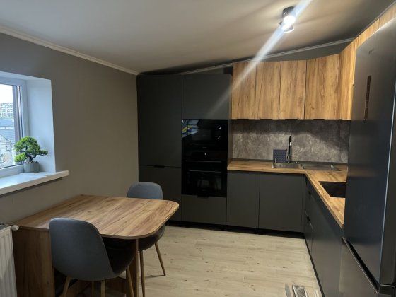 Здамо 1 км євро квартиру Бориспіль