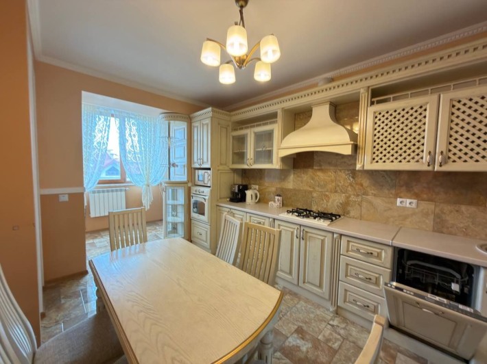 Оренда 3к. квартири +гараж по вул .Шевченка-47А - фото 1