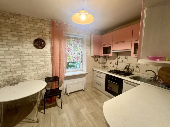 Здам 2 кім по вул Сорохтея 26а - фото 1