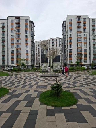 Оренда двохкімнатної квартири біля озера та парку,ЖК "Липки". - фото 1