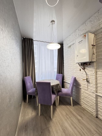 Квартира з РЕМОНТОМ, меблі, техніка. Без КОМІСІЇ - фото 1