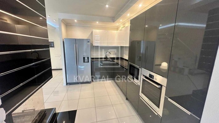 Оренда Дизайнерської 2К квартири 88 м2 з джакузі та кухнею 30 м2, Ірпінь - фото 1