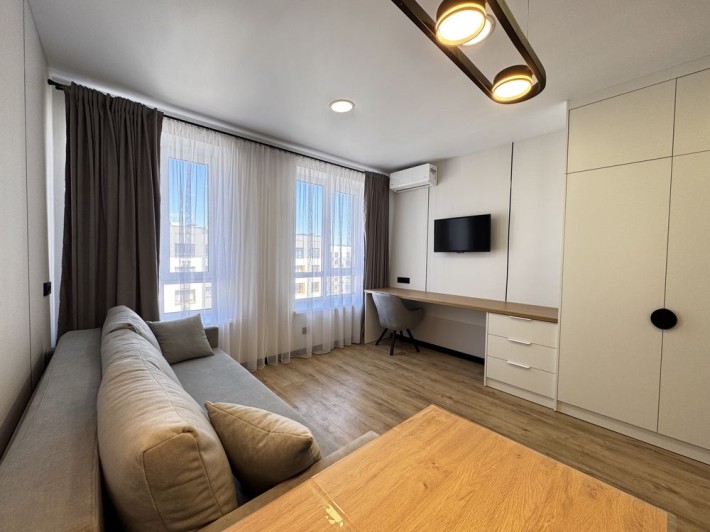 Оренда. Квартира в ТОПОВІЙ локації, новий ремонт, ще ніхто не жив! - фото 1