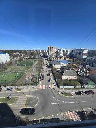 Оренда 1к квартири в Ірпені, центр. Є великий балкон ! Вільна! - фото 1