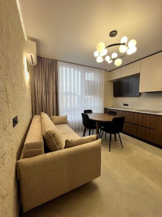 оренда 2к квартири з дизайнерським ремотном біля озера - фото 1