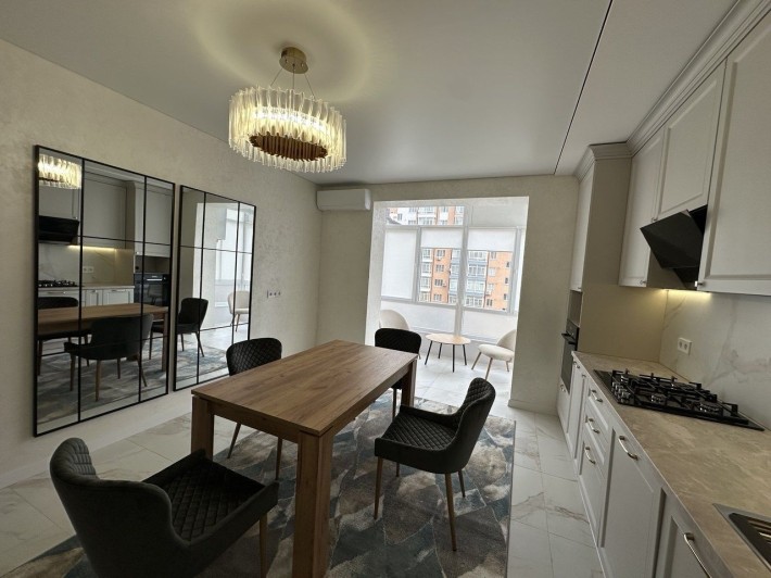 Оренда 2-кімнатної квартири в центрі міста - фото 1