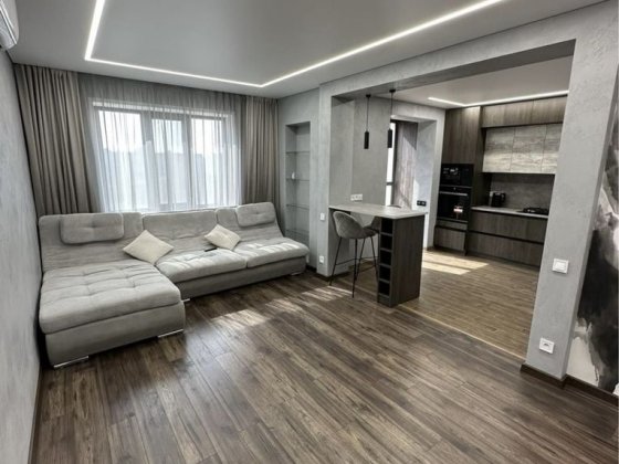 Оренда квартири студії з дизайнерським ремонтом з 13.04.2026 Кривий Ріг