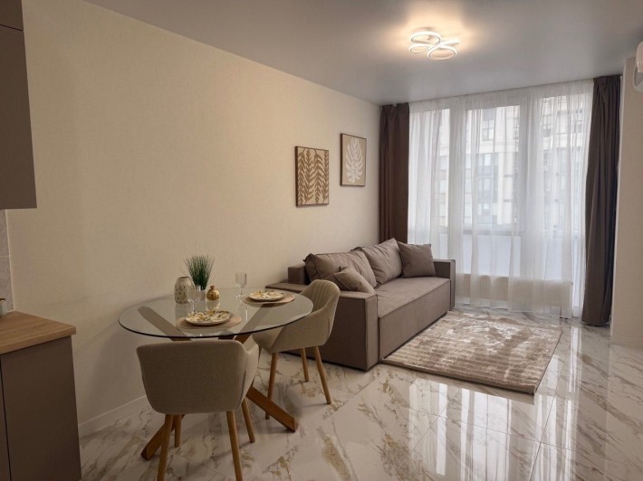 Жк Центральний 2 БЕЗ КОМІСІЇ євро 2х кімнатна 42м2 - фото 1