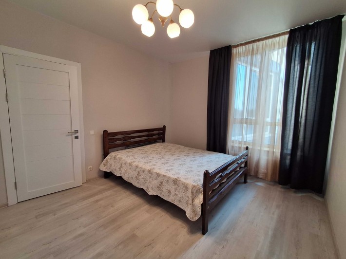 ЖК Green Side (Синергія) вул. Університетська 2п, затишна 1к, невисокий поверх. - фото 1